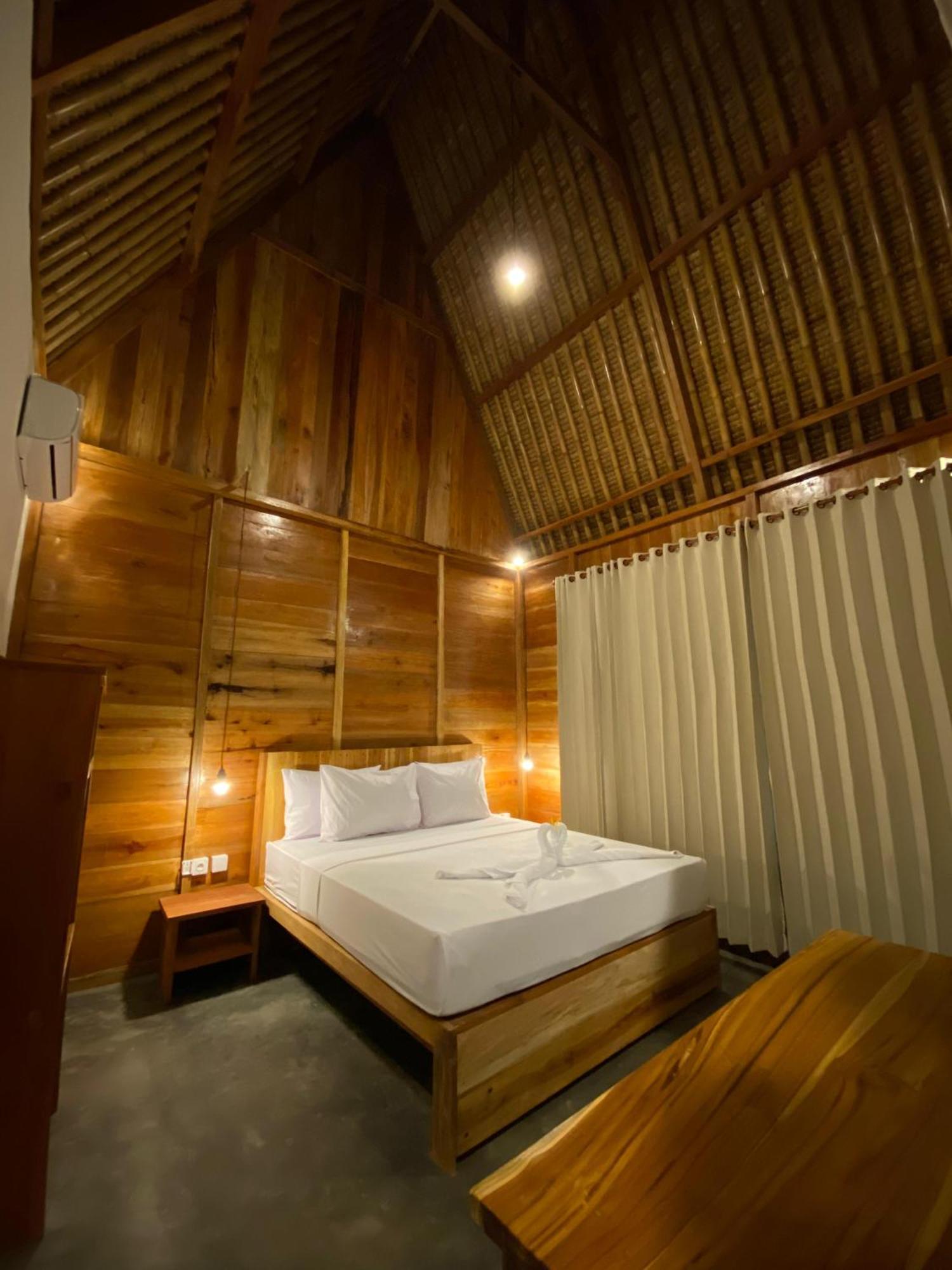 ホテル Sky Mountain Views Kuta  エクステリア 写真